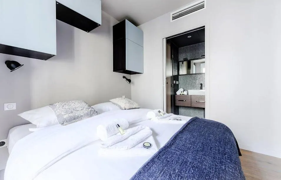 Les Appartements Cardinet Paris 0*,